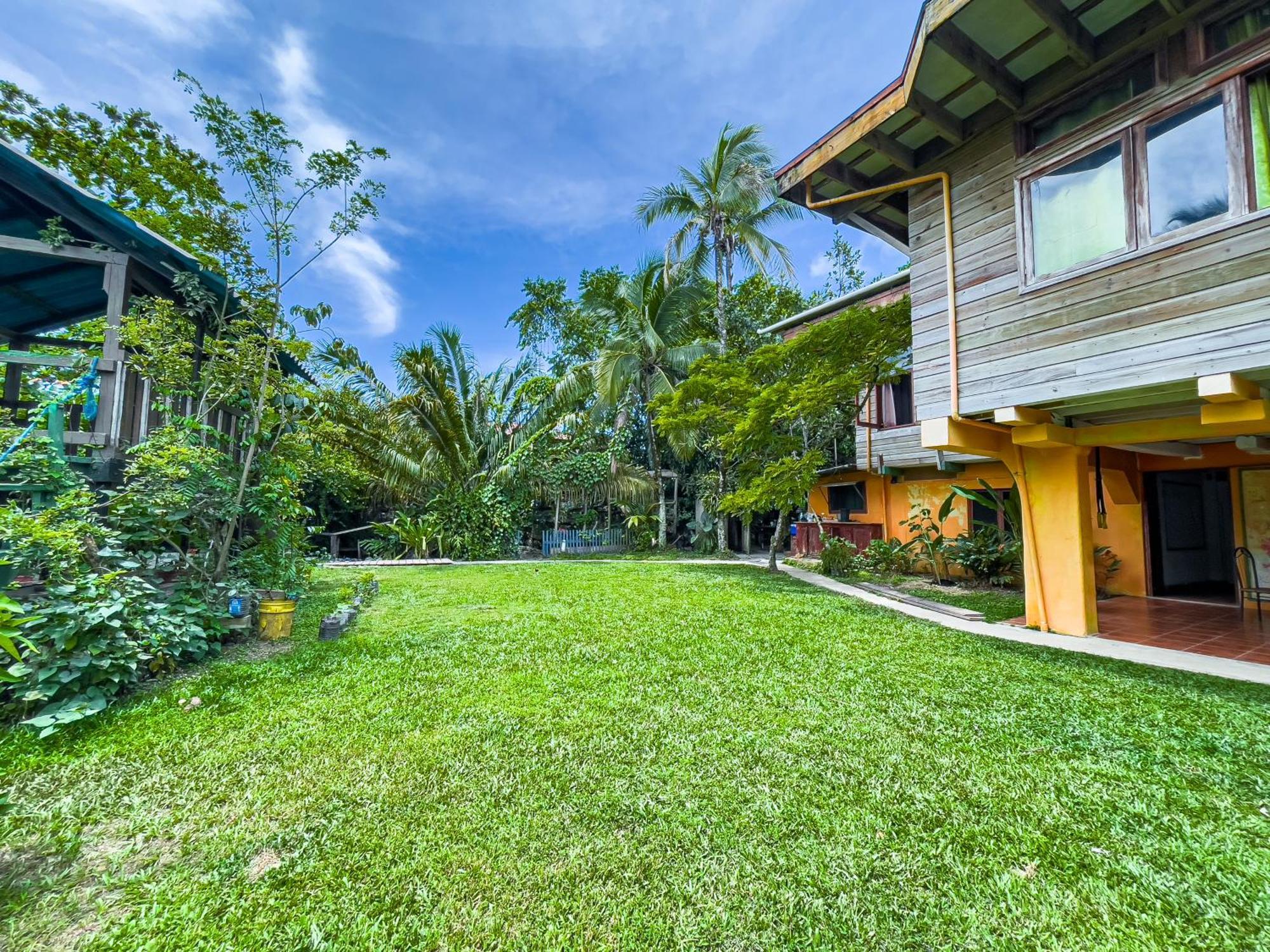 Garden Rooms Bocas Town Exterior foto