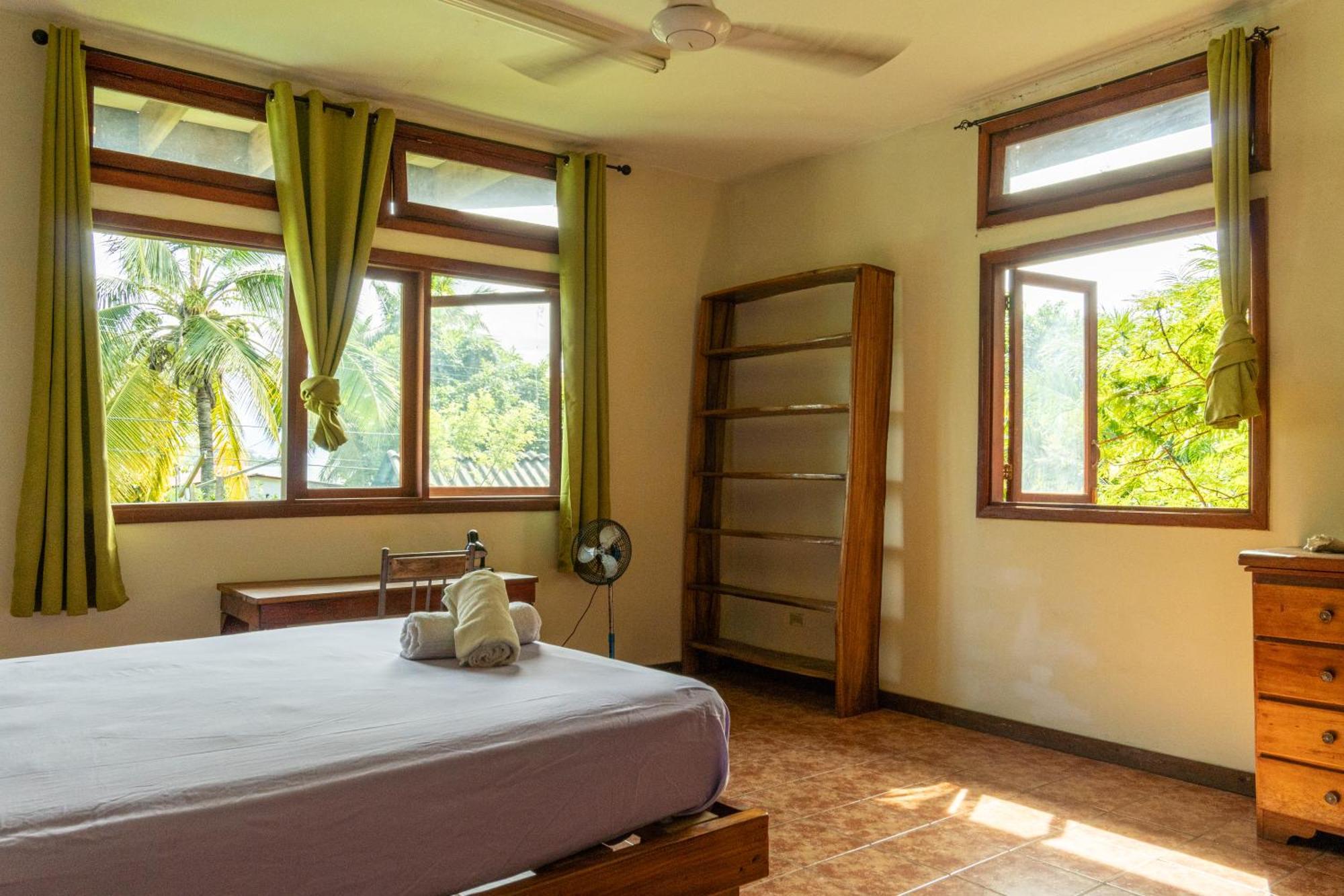Garden Rooms Bocas Town Exterior foto